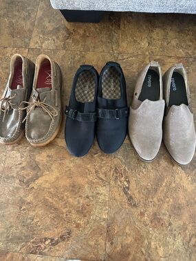 Reverse Men's Slip-On Loafers in Light Taupe Suede